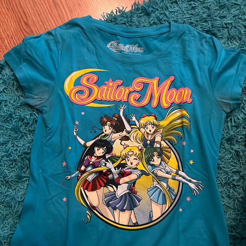 Sailor moon tshirt